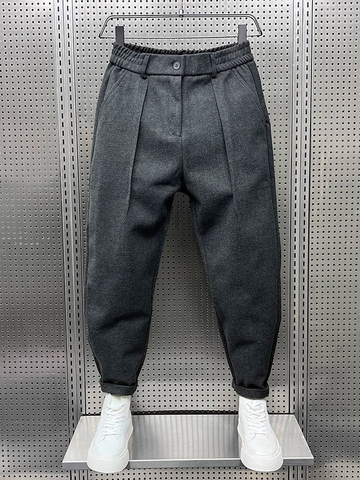 Mathieu | Stylish Pleated Jogger Pants