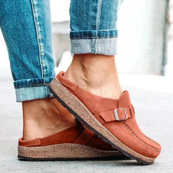 https://cdn.shopify.com/s/files/1/0792/9207/2269/files/brynn-orthopedic-mules-jn239053-jn239053-469677.jpg?v=1744289657