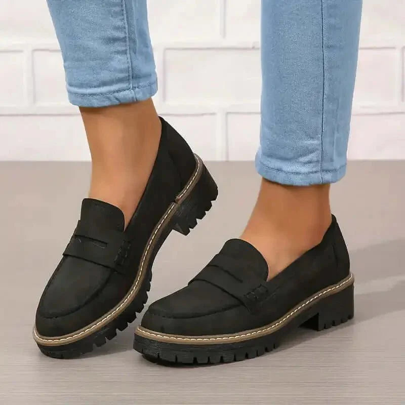 https://cdn.shopify.com/s/files/1/0792/9207/2269/files/nadia-comfortable-women-shoes-163731.webp?v=1744289561