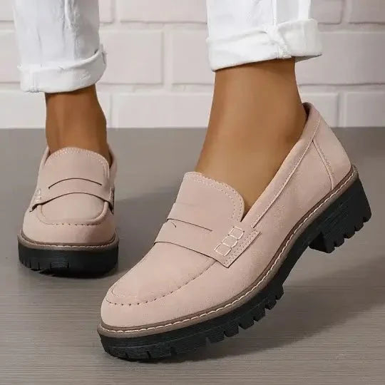 https://cdn.shopify.com/s/files/1/0792/9207/2269/files/nadia-comfortable-women-shoes-740729.webp?v=1744289562